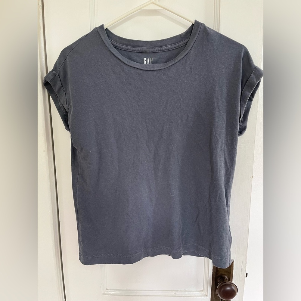GAP Women's Blue Short Sleeve Tee